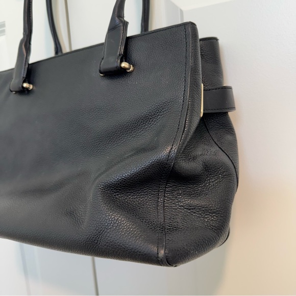 Coach Swagger Carryall - Picture 10 of 15